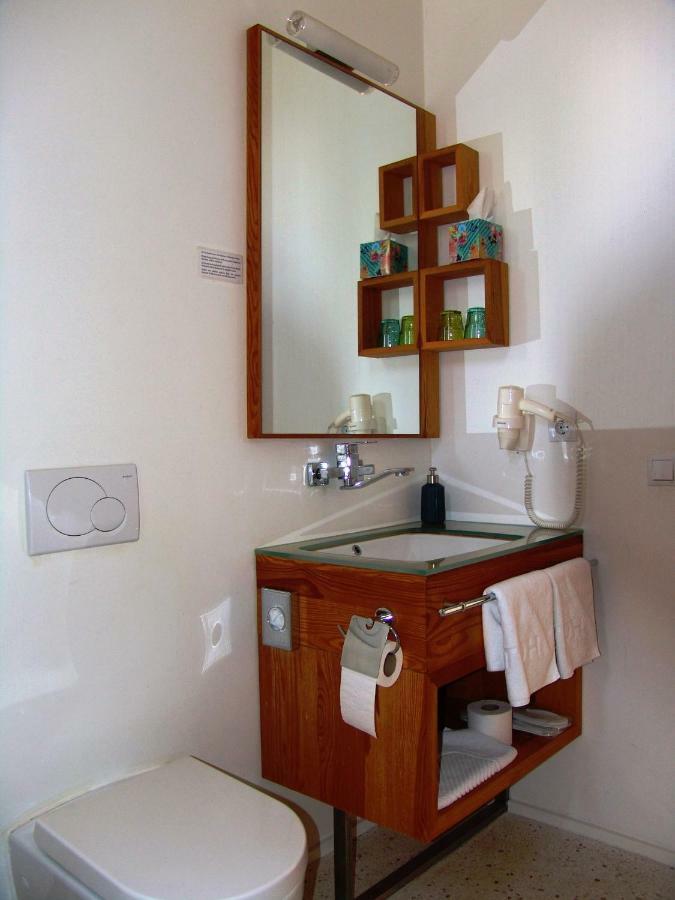 Hotel Gracanica ภายนอก รูปภาพ